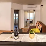 & Fam Ribaric Apartamento