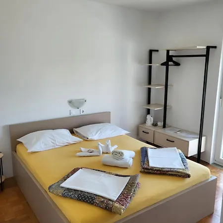 & Fam Ribaric * Банёл