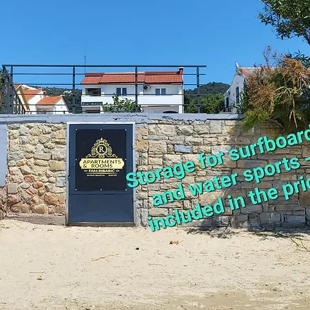 Apartments&rooms Fam Ribarić *