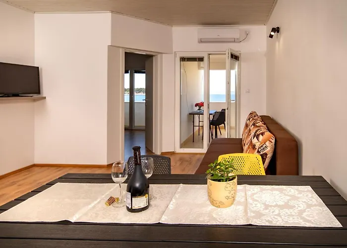 & Fam Ribaric Apartamento