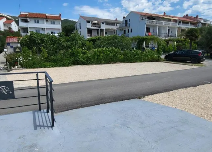 & Fam Ribaric Apartamento